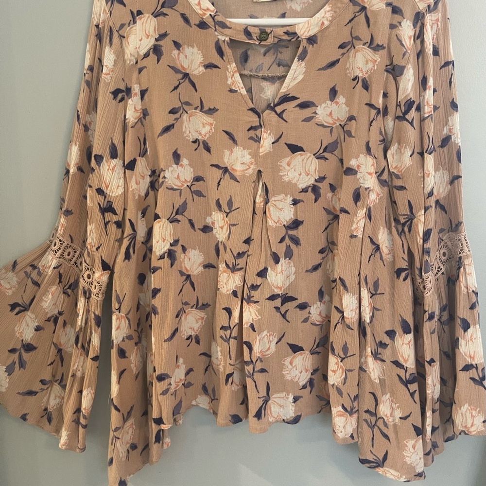 Altar’d State Floral Bell Sleeve Top Blush Medium